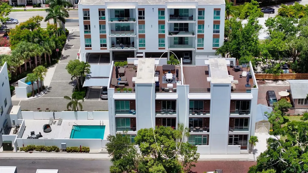 626 Rawls Avenue Sarasota FL 34236