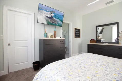 5528 40th Street N St Petersburg FL 33714