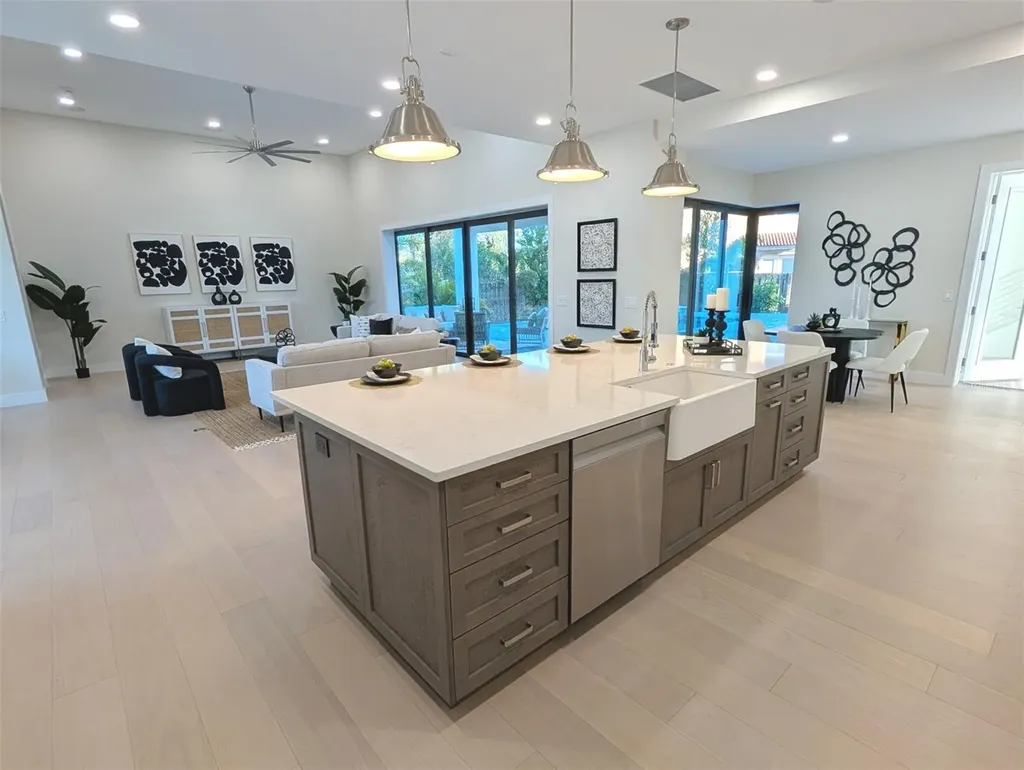 2110 Michele Drive Sarasota FL 34231