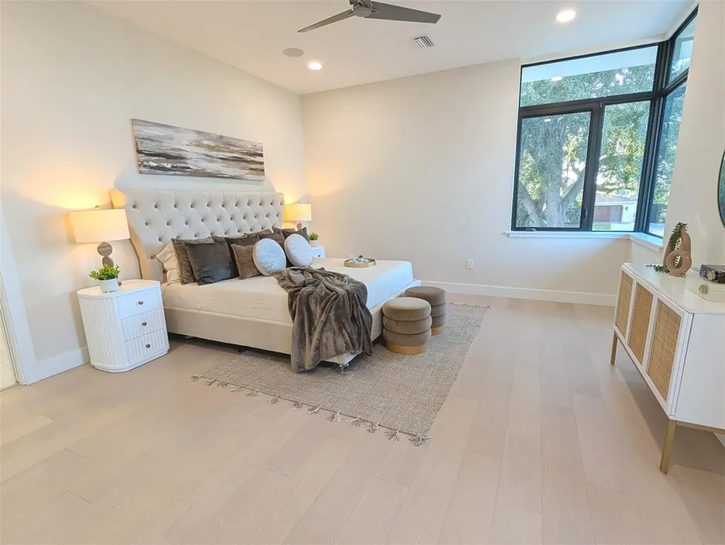 2110 Michele Drive Sarasota FL 34231