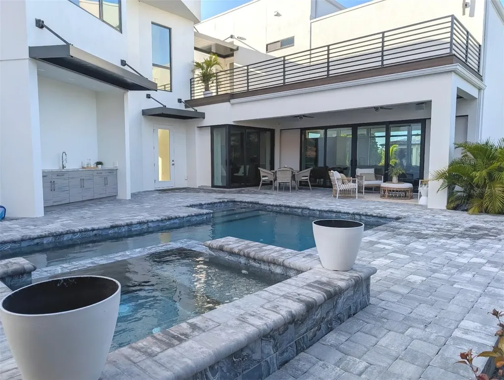 2110 Michele Drive Sarasota FL 34231