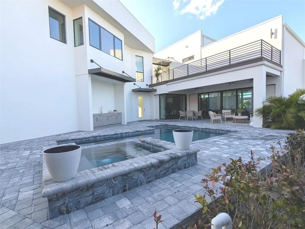 2110 Michele Drive Sarasota FL 34231