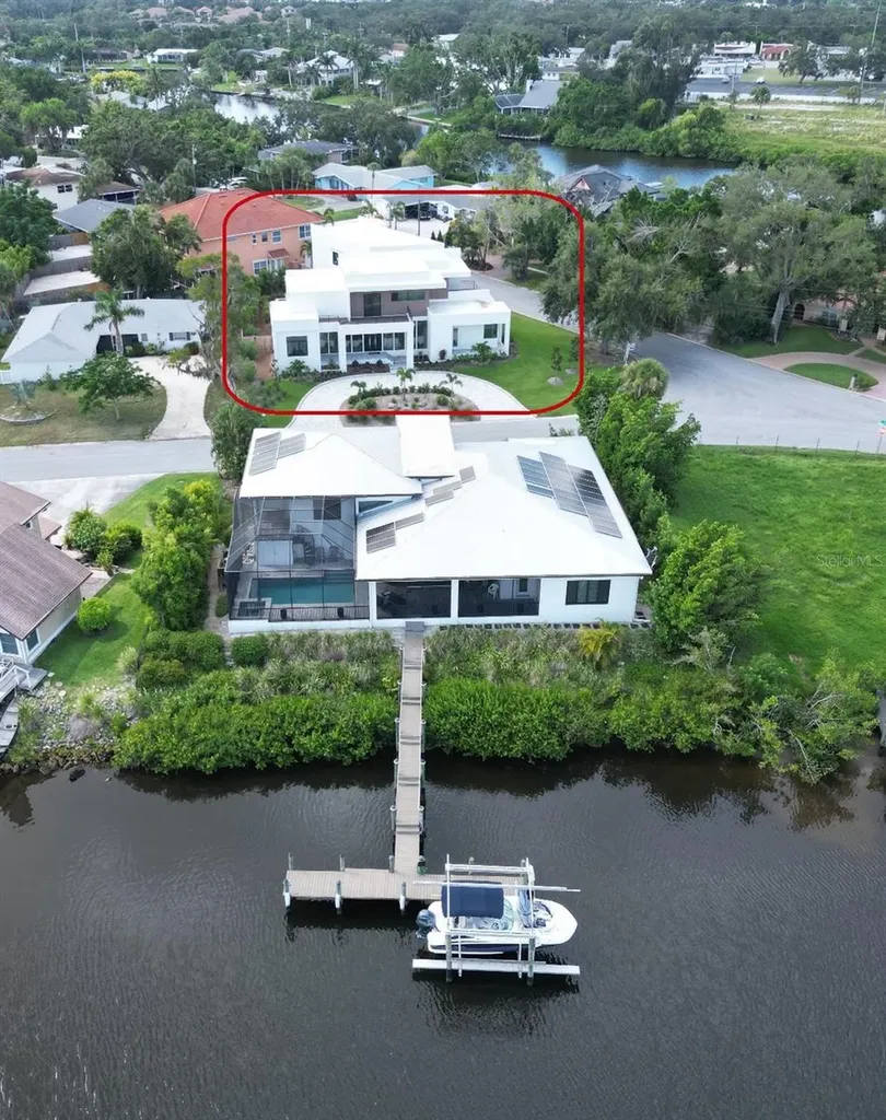 2110 Michele Drive Sarasota FL 34231