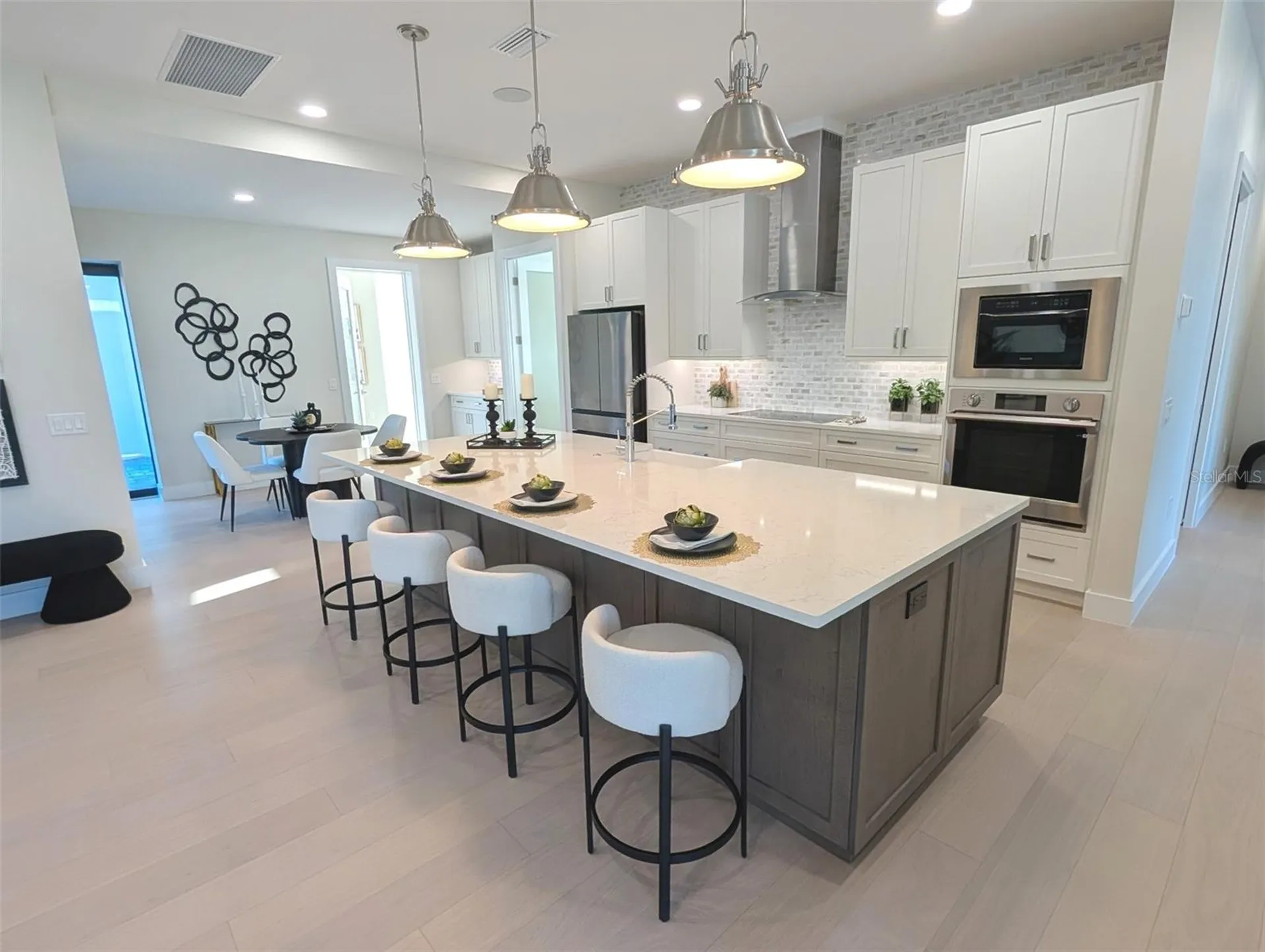 2110 Michele Drive Sarasota FL 34231