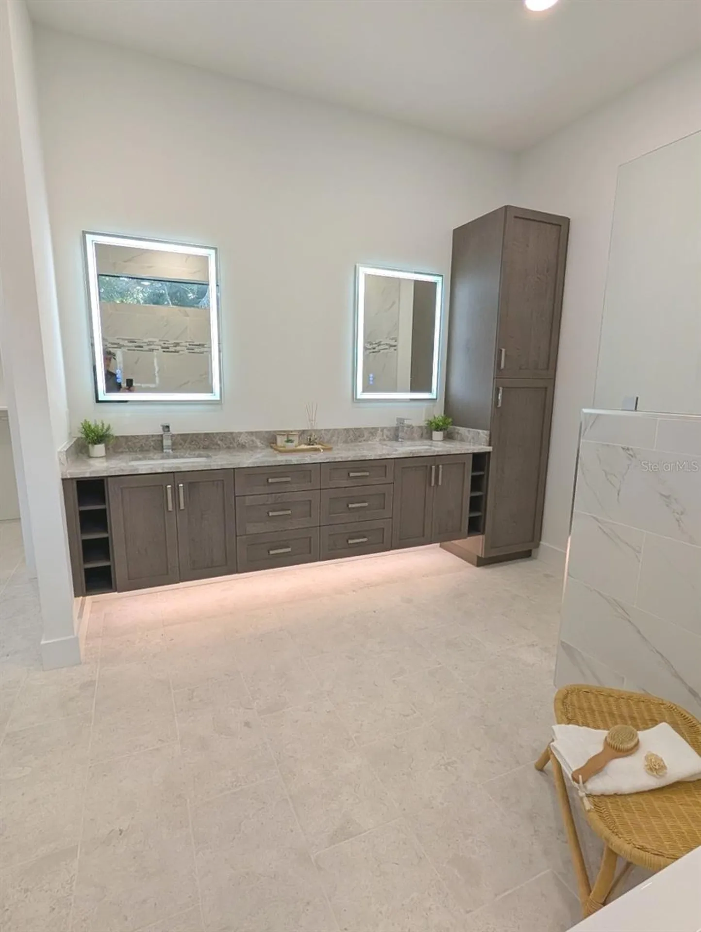 2110 Michele Drive Sarasota FL 34231