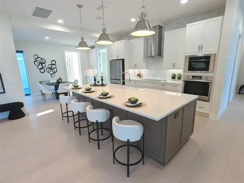 2110 Michele Drive Sarasota FL 34231