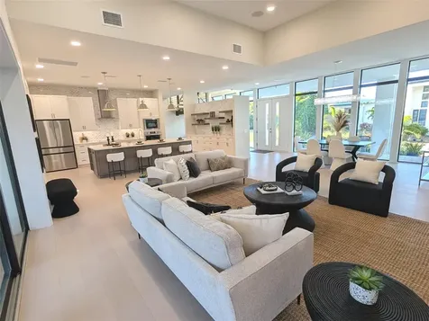 2110 Michele Drive Sarasota FL 34231