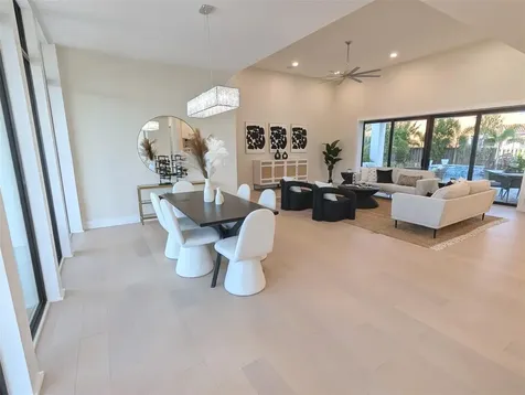 2110 Michele Drive Sarasota FL 34231
