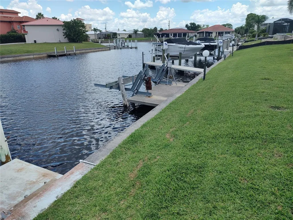 2732 Magdalina Drive Punta Gorda FL 33950