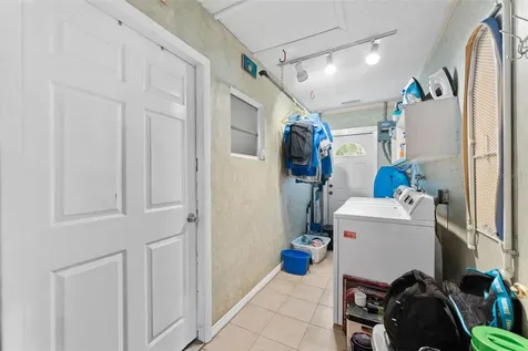 945 Winding Oaks Drive Palm Harbor FL 34683
