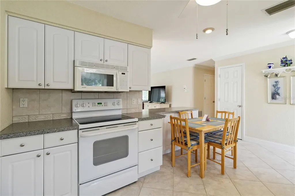 4550 Tippecanoe Trail Sarasota FL 34233