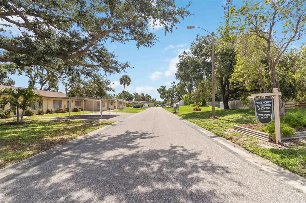 4550 Tippecanoe Trail Sarasota FL 34233