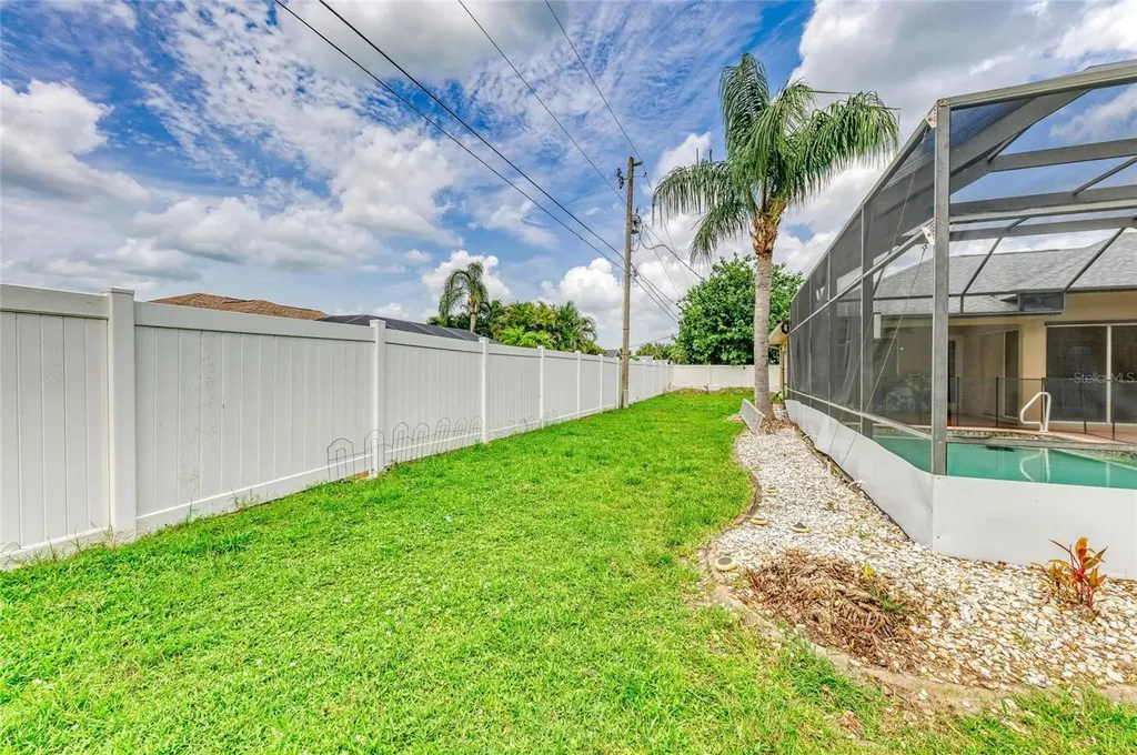 23136 Langdon Avenue Port Charlotte FL 33954