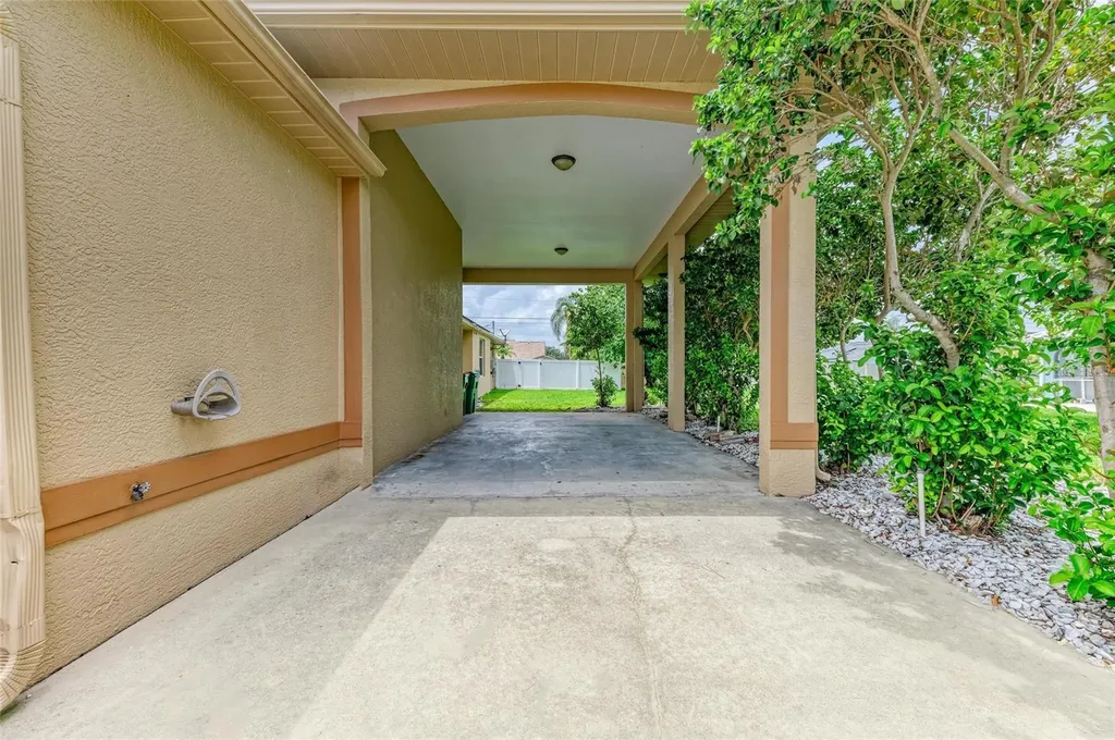 23136 Langdon Avenue Port Charlotte FL 33954