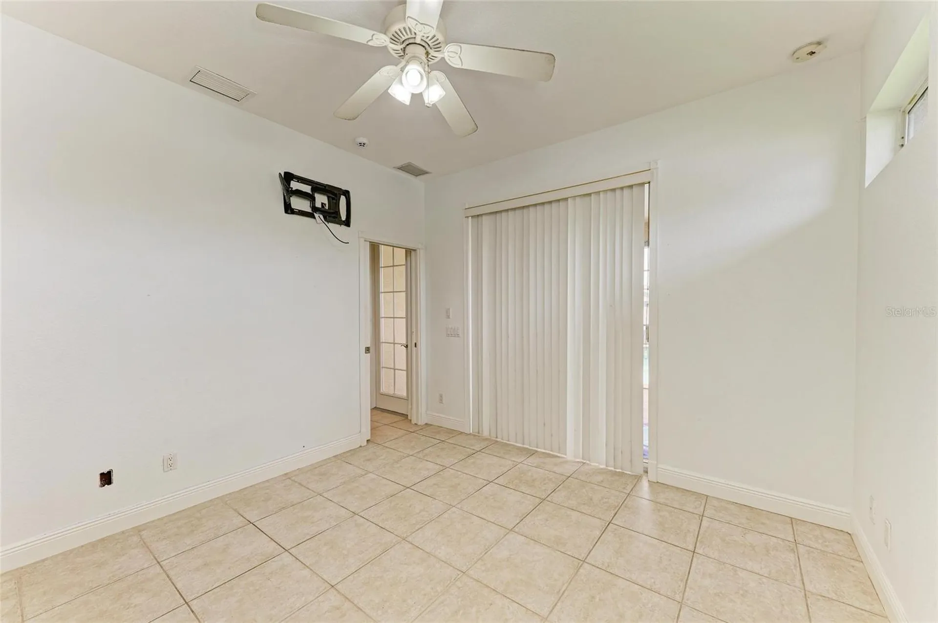 23136 Langdon Avenue Port Charlotte FL 33954