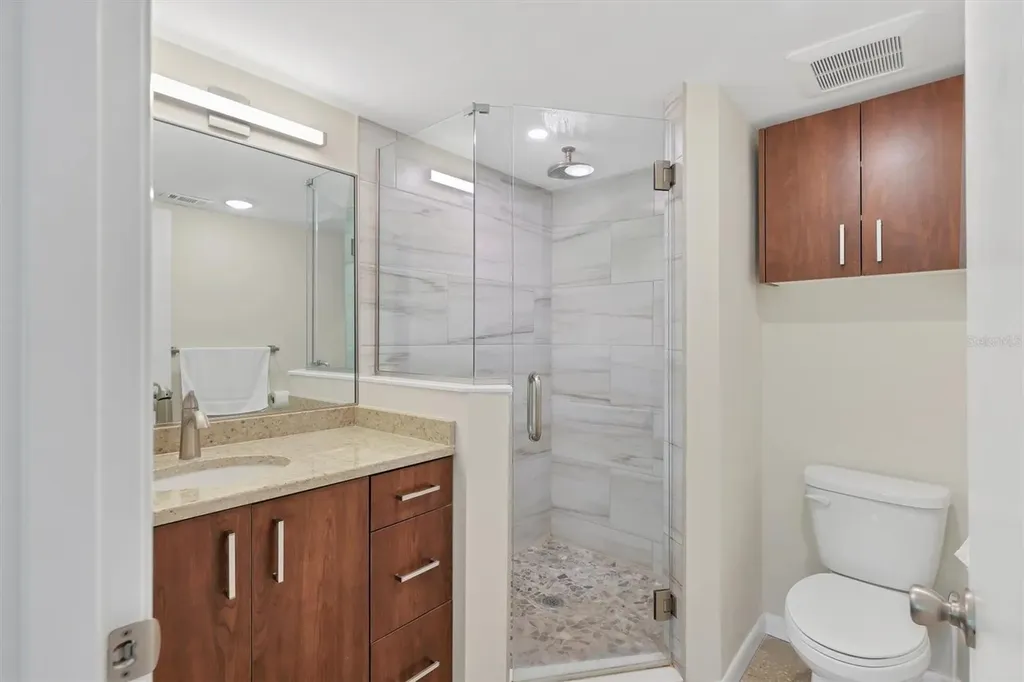 1650 Pine Tree Lane Sarasota FL 34236