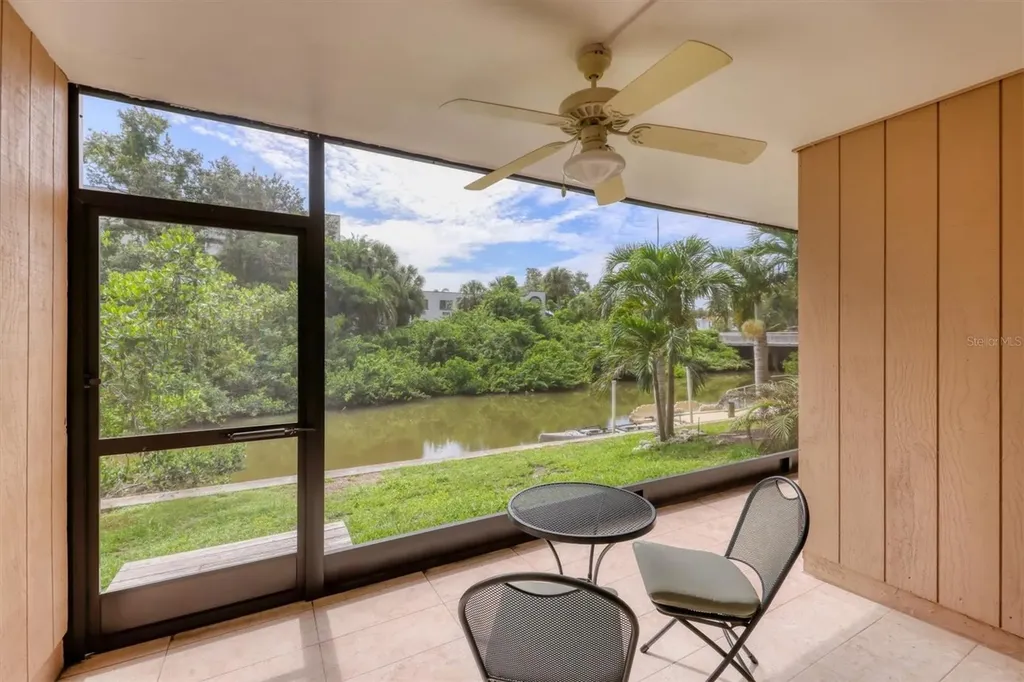 1650 Pine Tree Lane Sarasota FL 34236