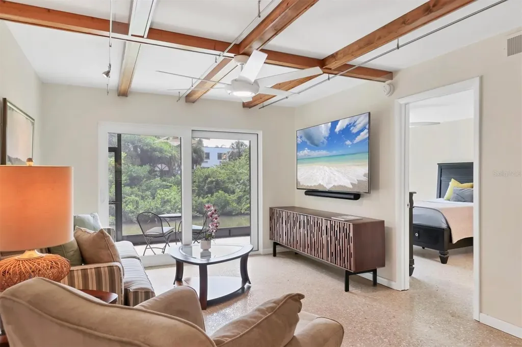 1650 Pine Tree Lane Sarasota FL 34236