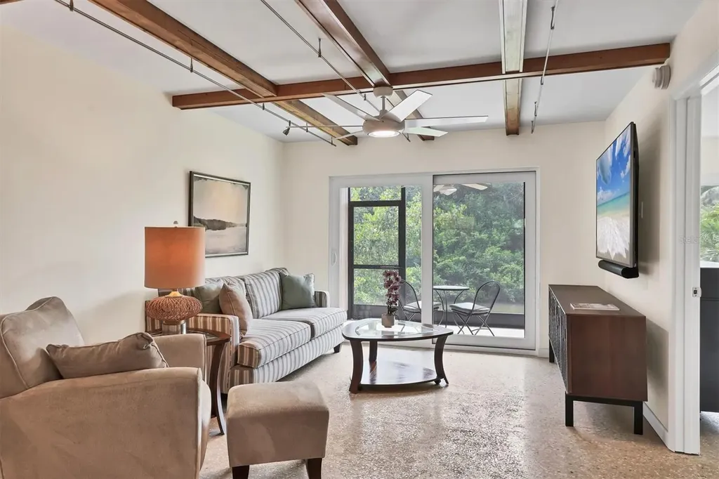 1650 Pine Tree Lane Sarasota FL 34236