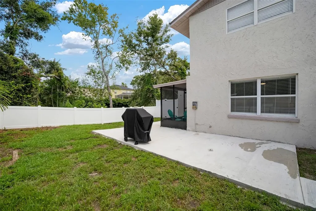 1712 Azalea Court Oldsmar FL 34677