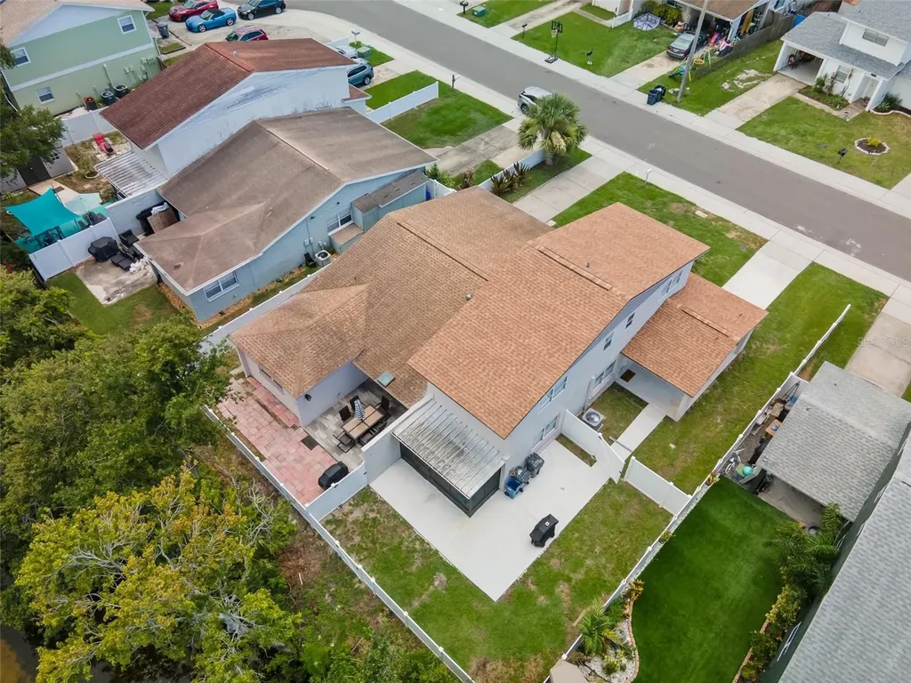 1712 Azalea Court Oldsmar FL 34677