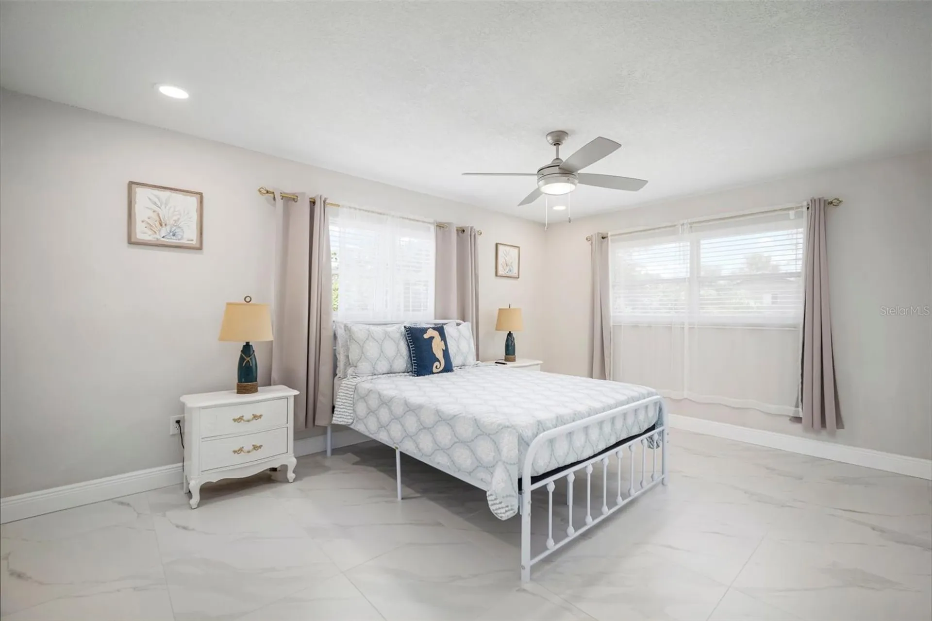1712 Azalea Court Oldsmar FL 34677