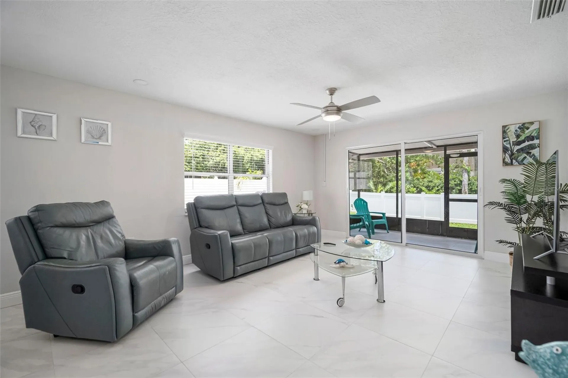 1712 Azalea Court Oldsmar FL 34677
