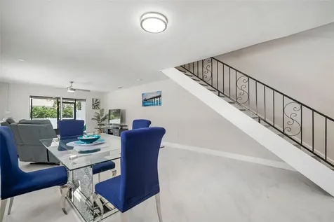 1712 Azalea Court Oldsmar FL 34677