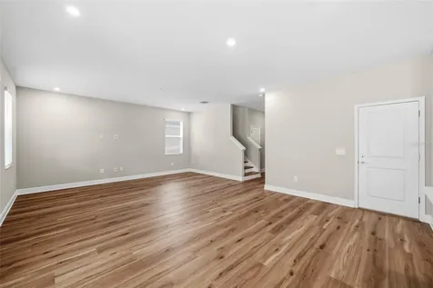 6226 29th Street N St Petersburg FL 33702