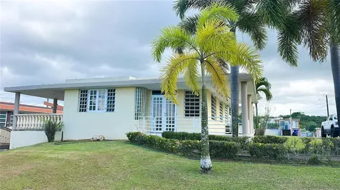 C1 3 Street W Estancias San Sebastian PR 00685