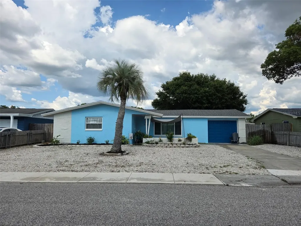 3252 Columbus Drive Holiday FL 34691