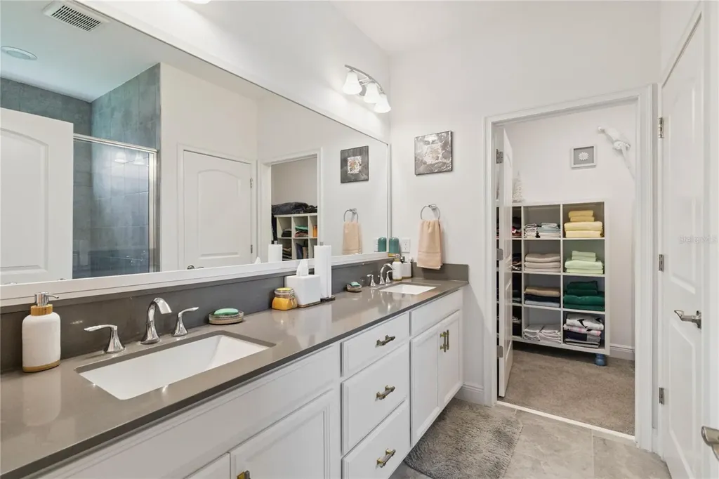 3184 Songbird Circle Harmony FL 34773