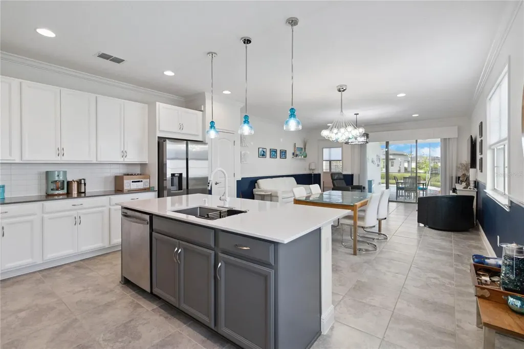 3184 Songbird Circle Harmony FL 34773