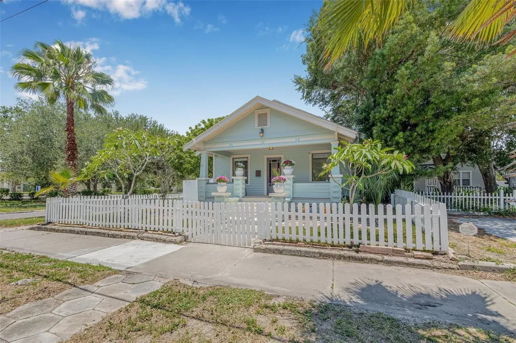 1415 7th Avenue N St Petersburg FL 33705