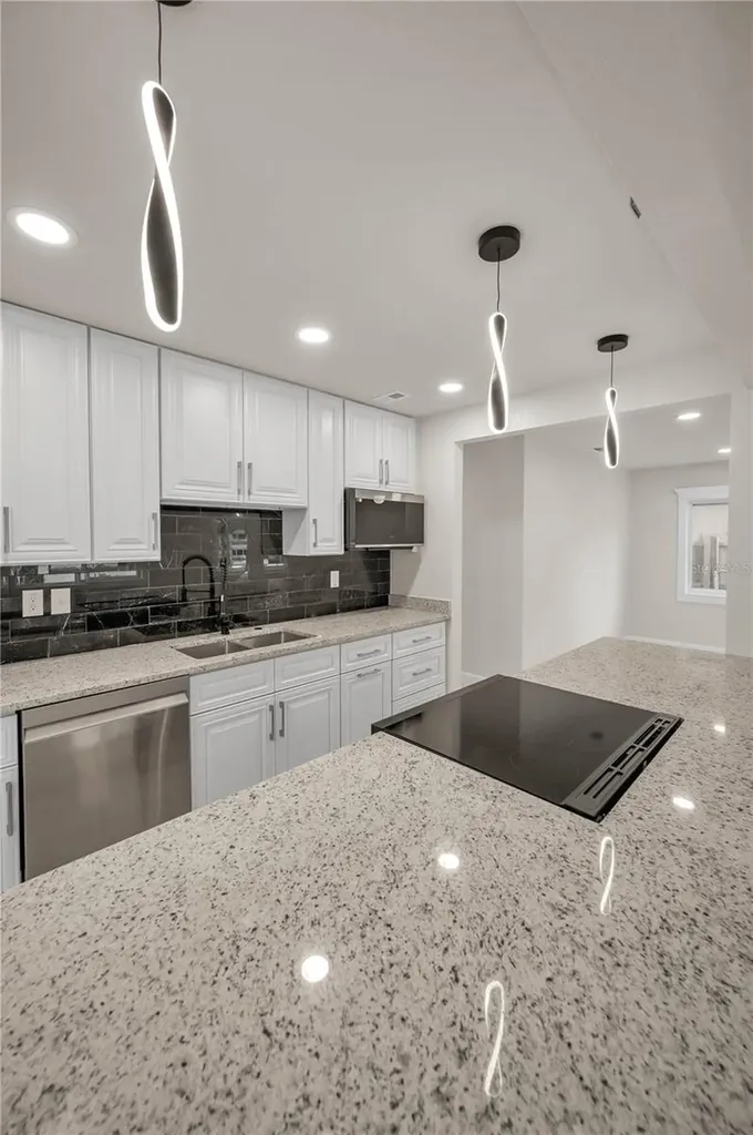 4441 16th Street N St Petersburg FL 33703