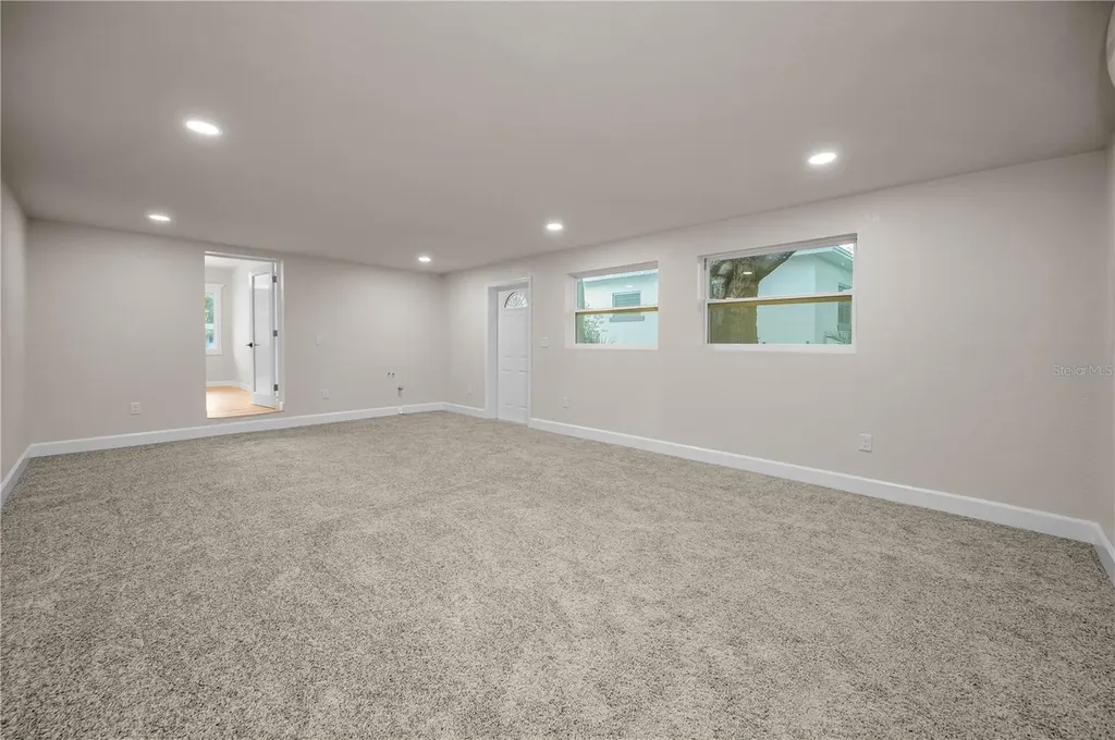 4441 16th Street N St Petersburg FL 33703