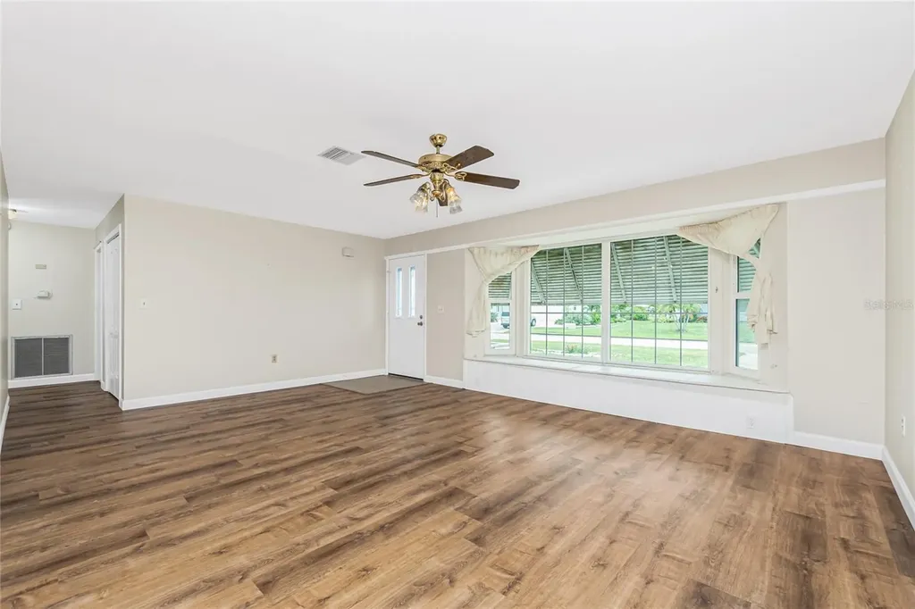 39 Caddy Road Rotonda West FL 33947