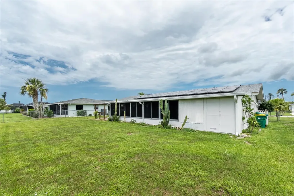 39 Caddy Road Rotonda West FL 33947