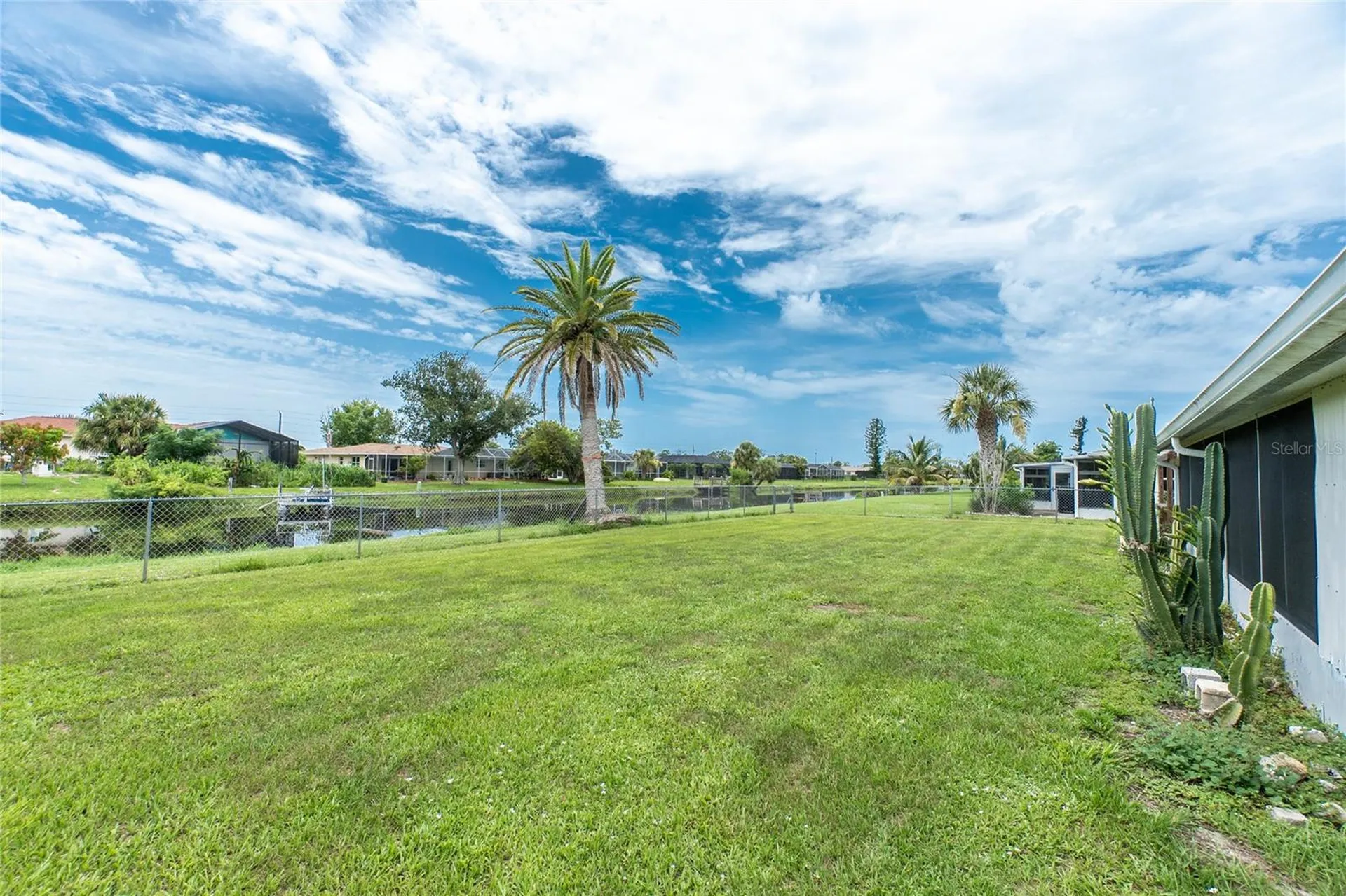 39 Caddy Road Rotonda West FL 33947