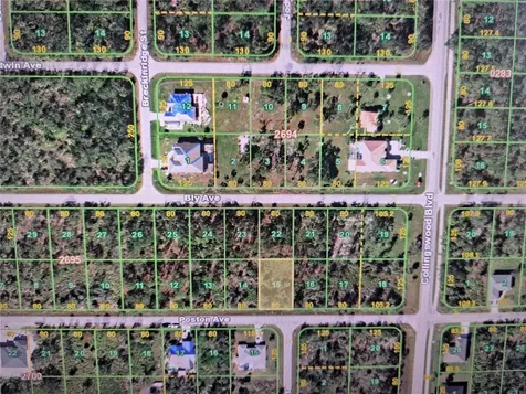 17504 Poston Avenue Port Charlotte FL 33948