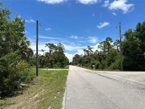 17504 Poston Avenue Port Charlotte FL 33948