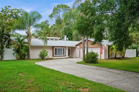 13608 Westshire Drive Tampa FL 33618