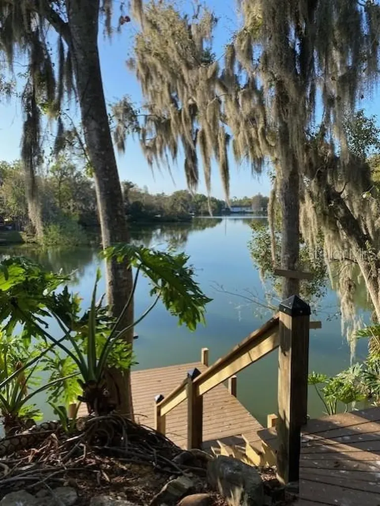 6033 Mountain Lake Drive Lakeland FL 33813