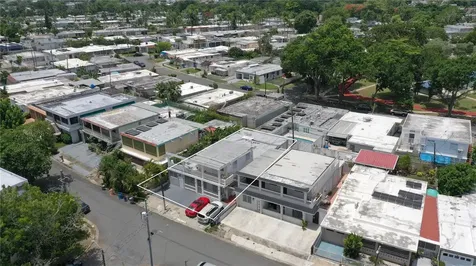 228 Calle 25 Guaynabo PR 00969