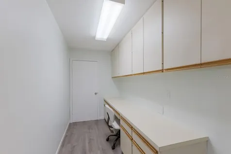 8985 Pohoy Avenue Sarasota FL 34231