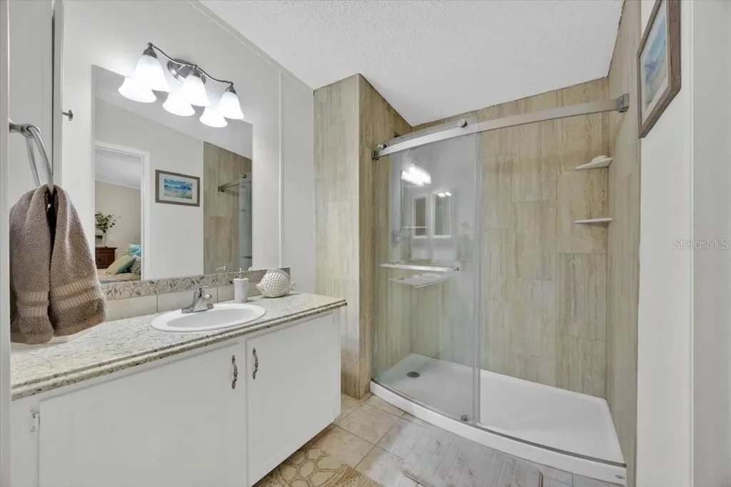 13 Sugar Pine Loop Lake Wales FL 33898