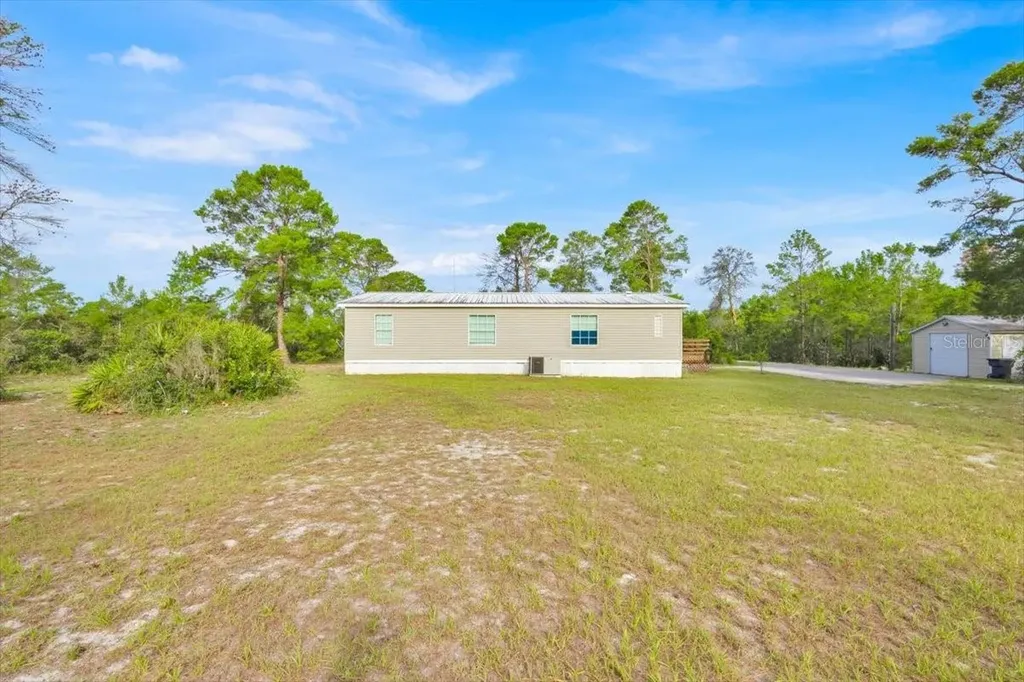 13 Sugar Pine Loop Lake Wales FL 33898