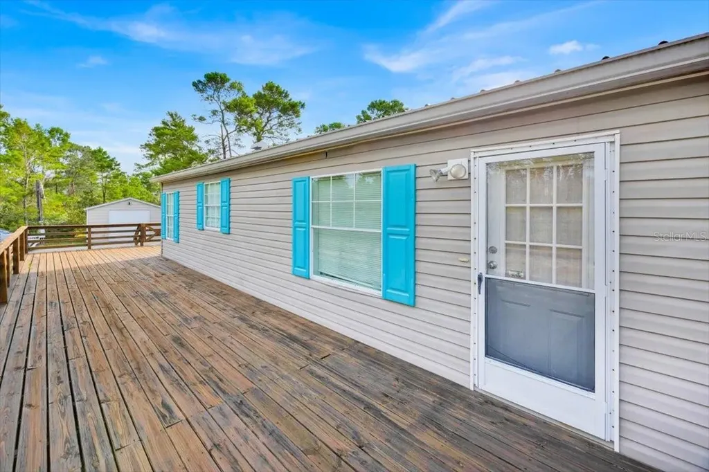 13 Sugar Pine Loop Lake Wales FL 33898