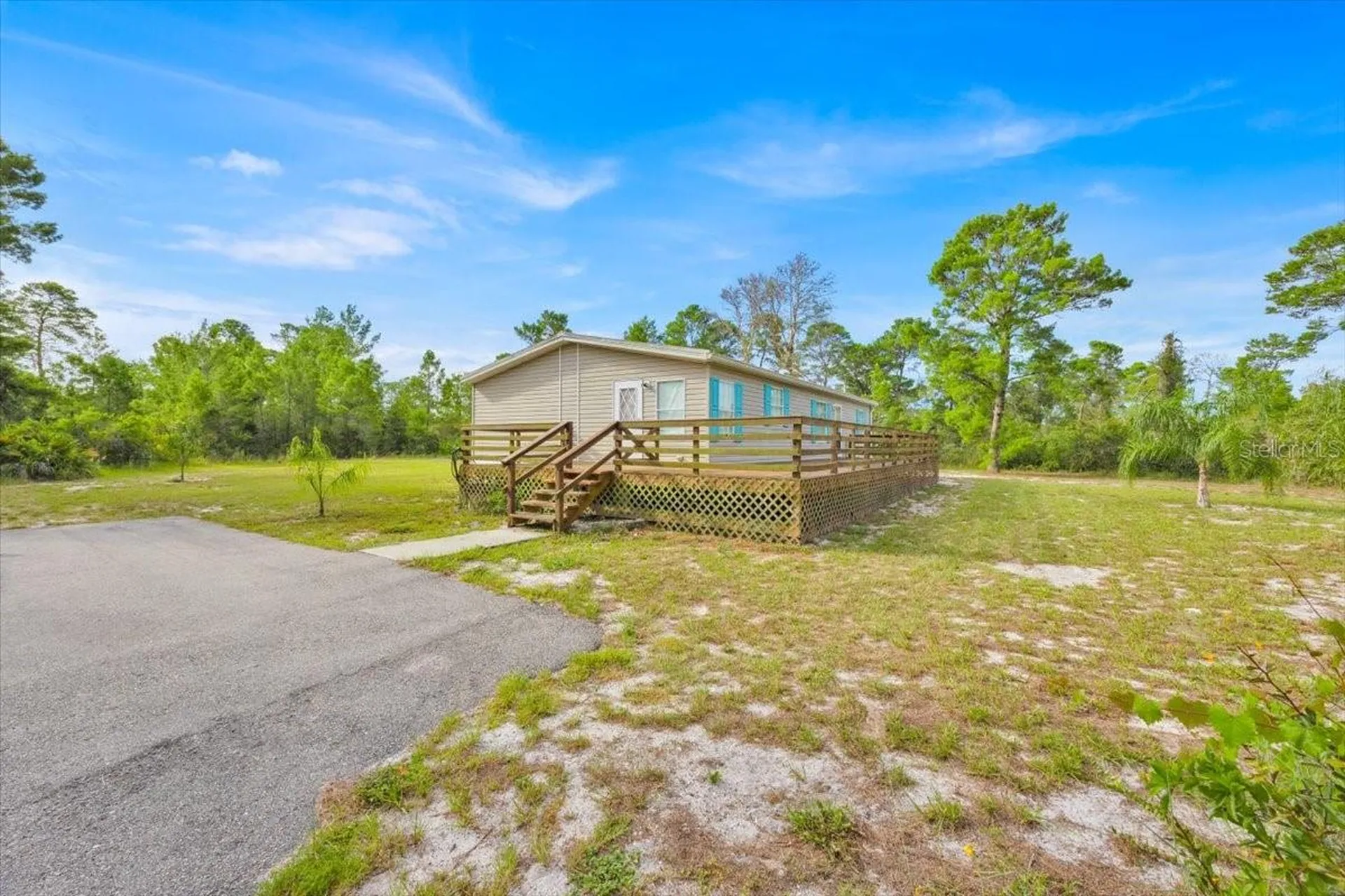 13 Sugar Pine Loop Lake Wales FL 33898