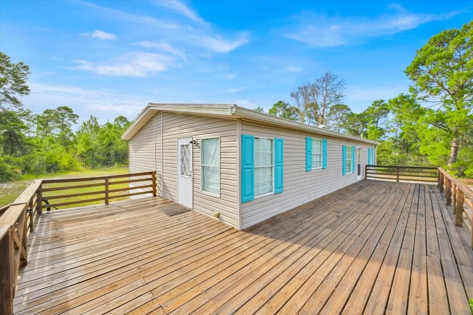 13 Sugar Pine Loop Lake Wales FL 33898